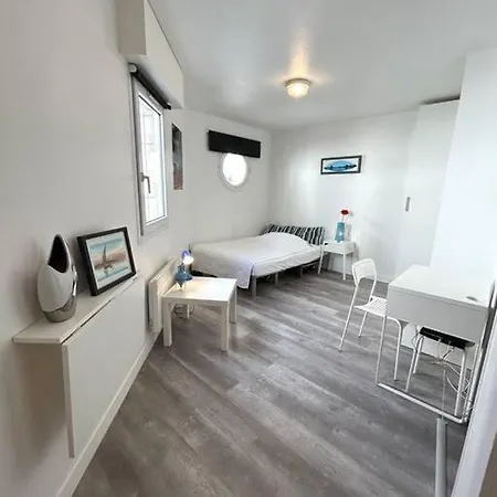 La Casa Copernic - Functional Studio Apartamento